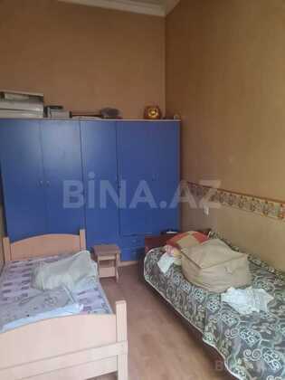 4 otaqlı Köhnə tikili, Sahil m., Bakı