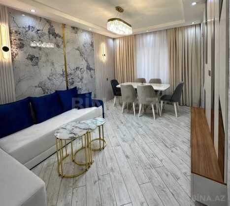 2 otaqlı Köhnə tikili, Memar Əcəmi m., Bakı