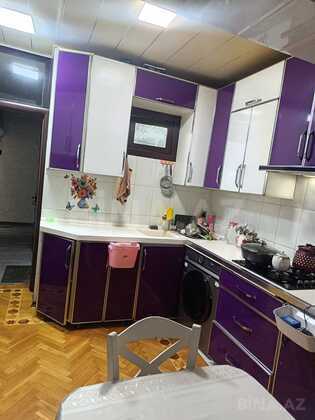 5 otaqlı Köhnə tikili, 9-cu mikrorayon q., Bakı