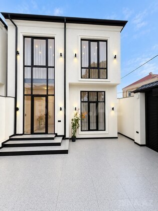 4 otaqlı Həyət evi/Bağ evi, Şüvəlan q., Bakı