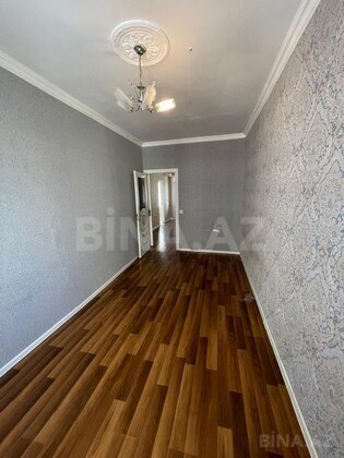 2 otaqlı Köhnə tikili, Memar Əcəmi m., Bakı