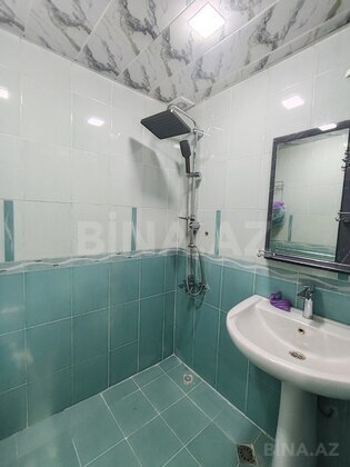2 otaqlı Köhnə tikili, İnşaatçılar m., Bakı