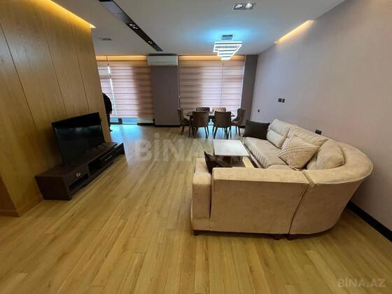 2 otaqlı Yeni tikili, 8 Noyabr m., Bakı