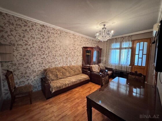 2 otaqlı Köhnə tikili, 7-ci mikrorayon q., Bakı
