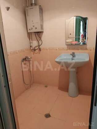 3 otaqlı Köhnə tikili, Xalqlar Dostluğu m., Bakı