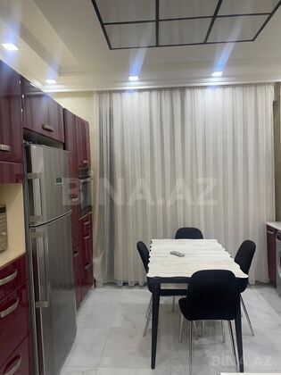2 otaqlı Yeni tikili, 8 Noyabr m., Bakı