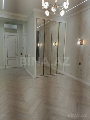 4 otaqlı Yeni tikili, Şah İsmayıl Xətai m., Bakı