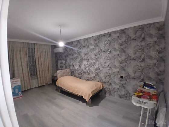 4 otaqlı Köhnə tikili, Həzi Aslanov m., Bakı