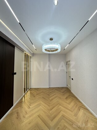 3 otaqlı Yeni tikili, Qara Qarayev m., Bakı
