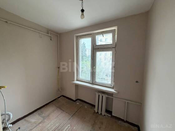 1 otaqlı Köhnə tikili, İnşaatçılar m., Bakı