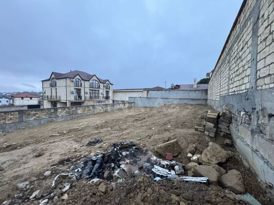 Torpaq Badamdar q., Bakı