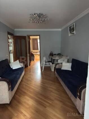 2 otaqlı Köhnə tikili, Neftçilər m., Bakı