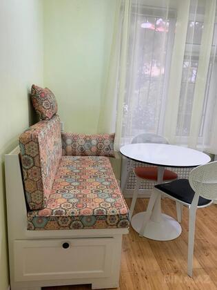 2 otaqlı Köhnə tikili, Neftçilər m., Bakı