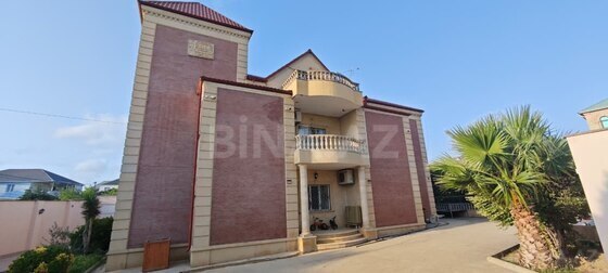8 otaqlı Həyət evi/Bağ evi, Əhmədli m., Bakı