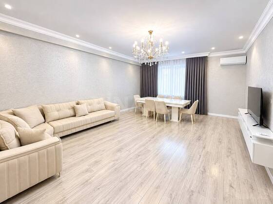 3 otaqlı Yeni tikili, 28 May m., Bakı