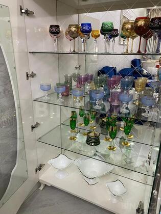 3 otaqlı Yeni tikili, Şah İsmayıl Xətai m., Bakı