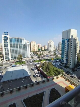 3 otaqlı Yeni tikili, 8 Noyabr m., Bakı