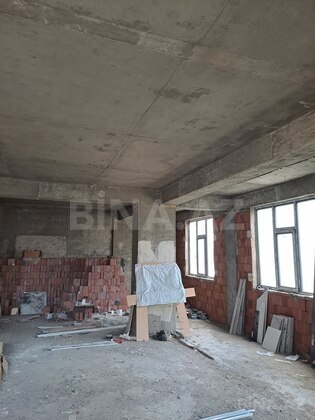 3 otaqlı Yeni tikili, Memar Əcəmi m., Bakı