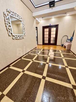 3 otaqlı Yeni tikili, İnşaatçılar m., Bakı
