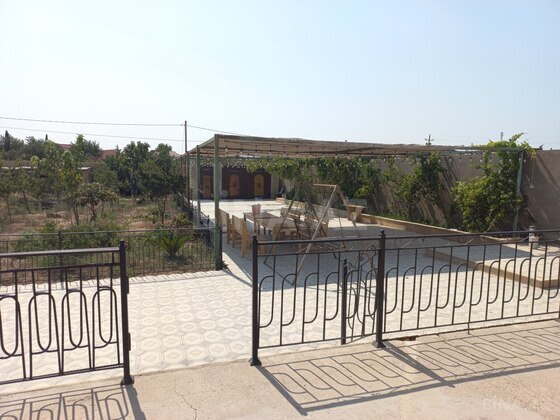 3 otaqlı Həyət evi/Bağ evi, Albalılıq q., Bakı