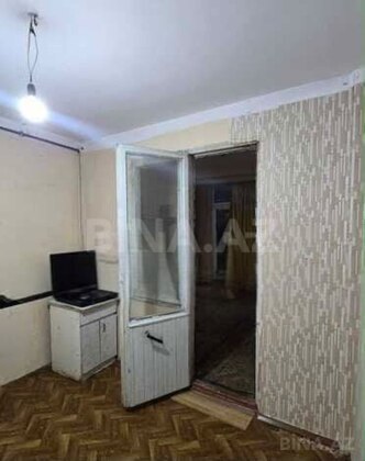 2 otaqlı Köhnə tikili, Xalqlar Dostluğu m., Bakı