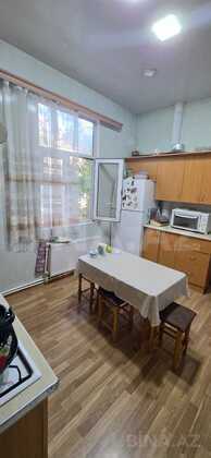 3 otaqlı Köhnə tikili, Nəsimi r., Bakı
