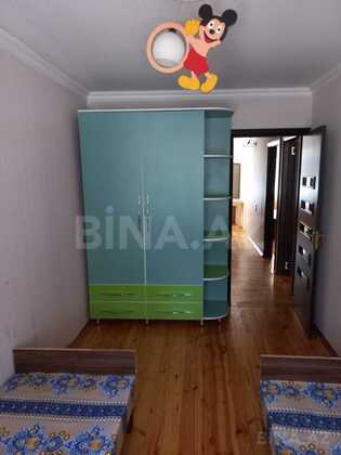 3 otaqlı Köhnə tikili, Nizami r., Bakı
