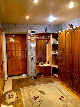 5 otaqlı Köhnə tikili, Həzi Aslanov m., Bakı