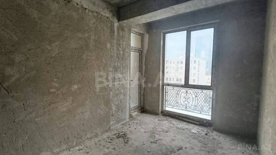 3 otaqlı Yeni tikili, Şah İsmayıl Xətai m., Bakı