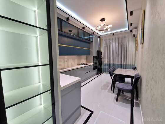 4 otaqlı Yeni tikili, Şah İsmayıl Xətai m., Bakı
