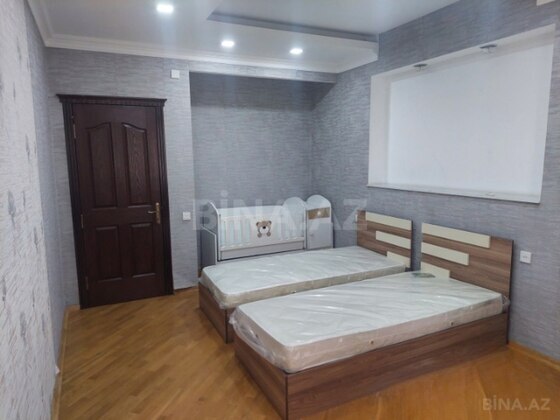 3 otaqlı Yeni tikili, Şah İsmayıl Xətai m., Bakı