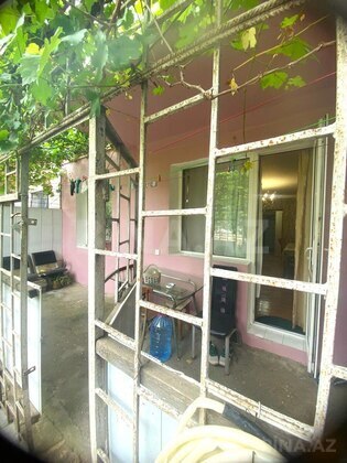 3 otaqlı Köhnə tikili, Qara Qarayev m., Bakı