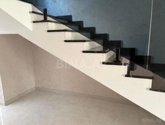 6 otaqlı Həyət evi/Bağ evi, Mərdəkan q., Bakı