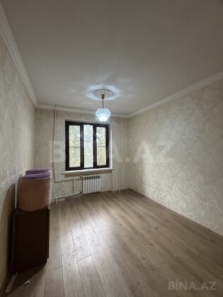 2 otaqlı Köhnə tikili, Bakıxanov q., Bakı