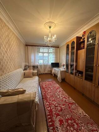 3 otaqlı Köhnə tikili, Bakıxanov q., Bakı