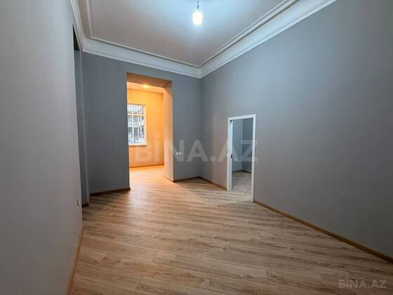 3 otaqlı Köhnə tikili, Nəsimi r., Bakı
