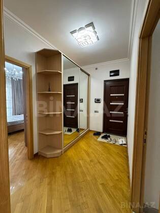 3 otaqlı Köhnə tikili, Həzi Aslanov m., Bakı