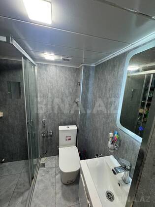 3 otaqlı Köhnə tikili, Neftçilər m., Bakı