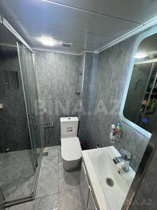 3 otaqlı Köhnə tikili, Neftçilər m., Bakı