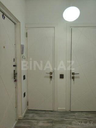 2 otaqlı Köhnə tikili, Qara Qarayev m., Bakı
