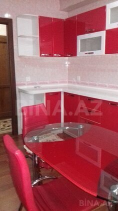 3 otaqlı Yeni tikili, İnşaatçılar m., Bakı