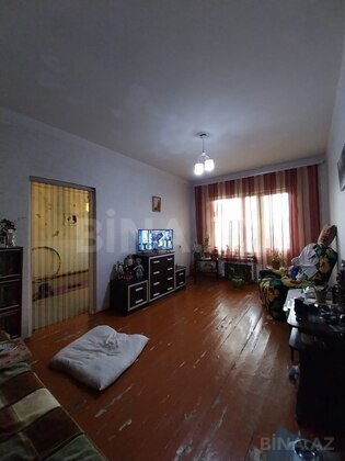 5 otaqlı Köhnə tikili, Həzi Aslanov m., Bakı