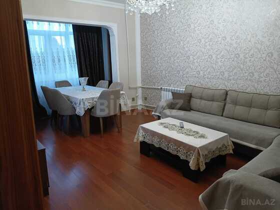 3 otaqlı Köhnə tikili, Sumqayıt