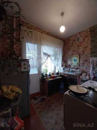 5 otaqlı Köhnə tikili, Həzi Aslanov m., Bakı