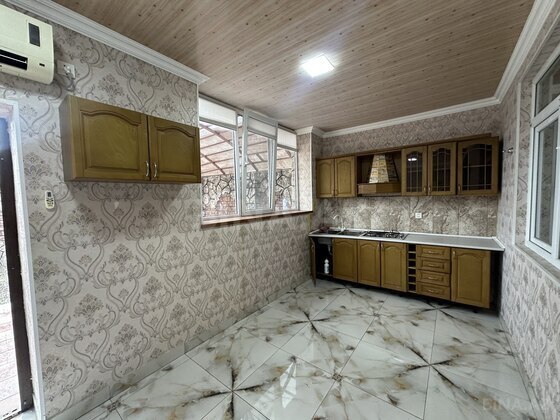 3 otaqlı Həyət evi/Bağ evi, Şüvəlan q., Bakı