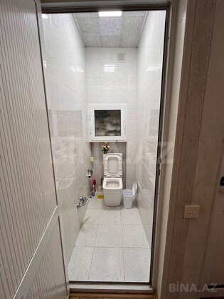 2 otaqlı Köhnə tikili, Elmlər Akademiyası m., Bakı
