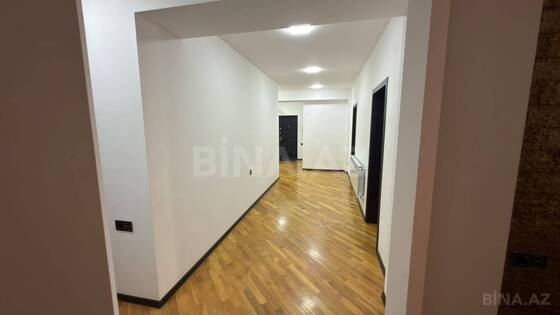 3 otaqlı Yeni tikili, İnşaatçılar m., Bakı