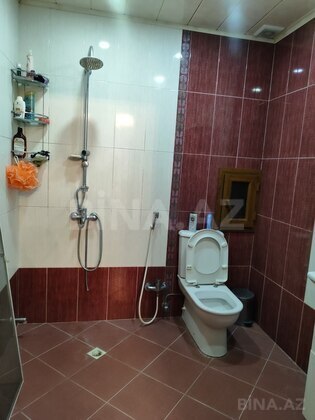 4 otaqlı Yeni tikili, İnşaatçılar m., Bakı