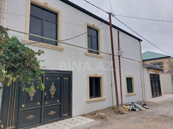 4 otaqlı Həyət evi/Bağ evi, Hövsan q., Bakı
