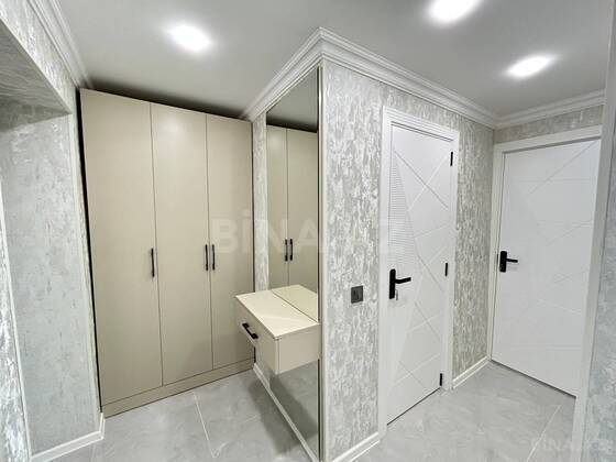2 otaqlı Köhnə tikili, Qara Qarayev m., Bakı